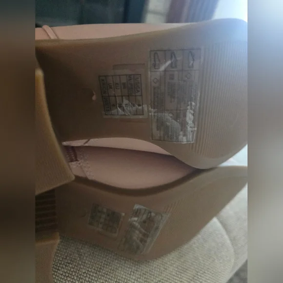 NEW Faux Leather Pink Heart Western-Style Women's Cowboy Boots Size 8 - Picture 6 of 10